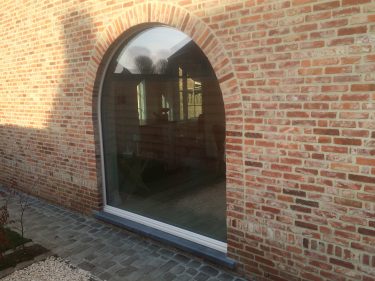 Raam in PVC met houtstructuur - 1 zijde folie